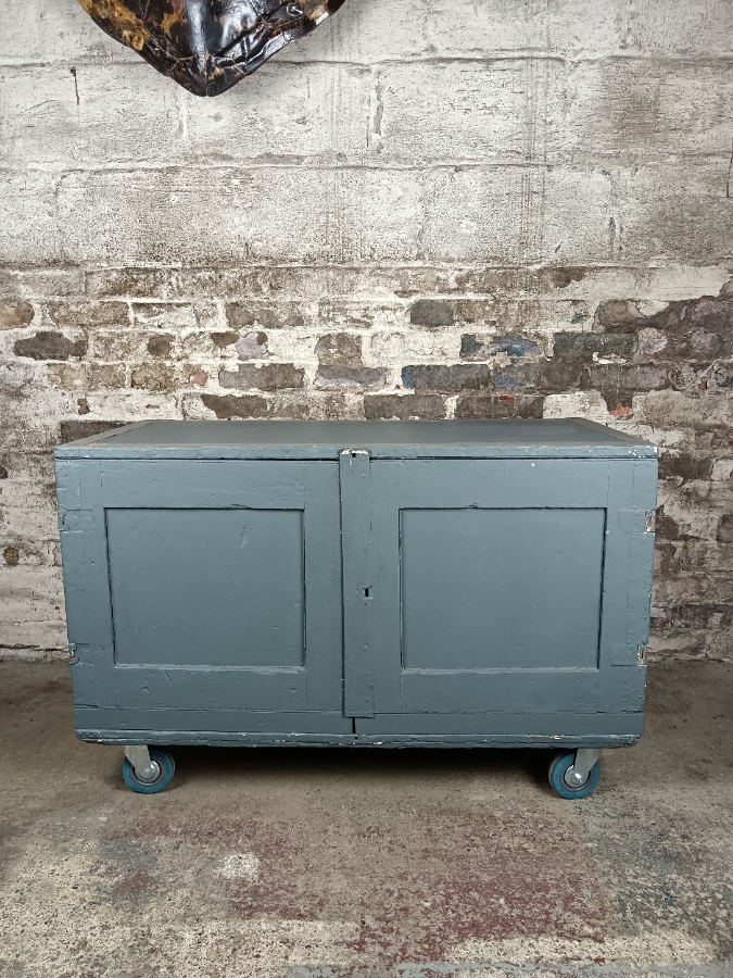 Campaign Military Chest Transporting Packing Case - 19th-Century (2 of 2) (16).jpg